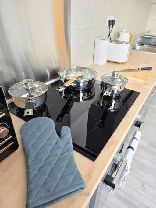 Apartment Homely One Bed On Main Road With Easy Access To Or Peak District Heeley